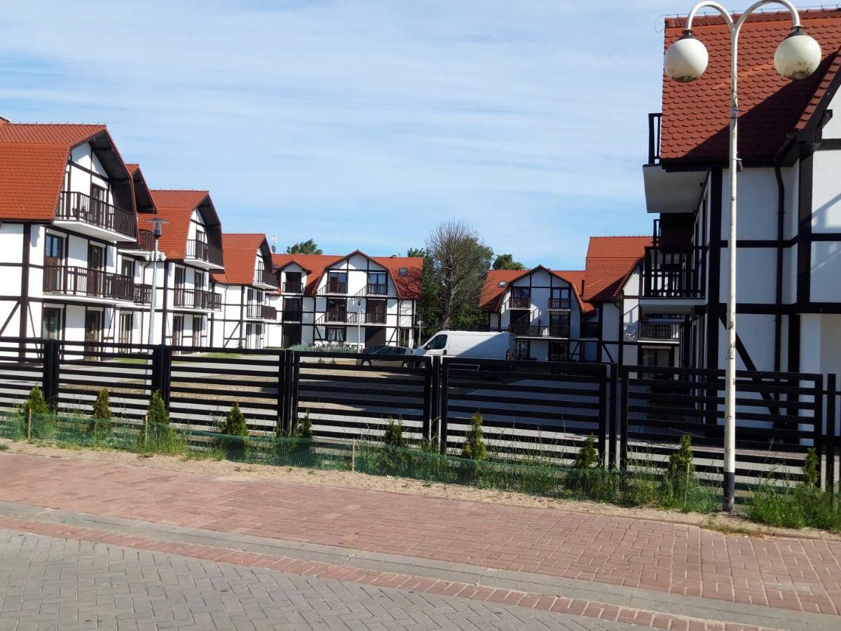 Apartament Bursztynowy Rowy  Exteriör bild